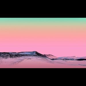 Meet your Posher, Layla